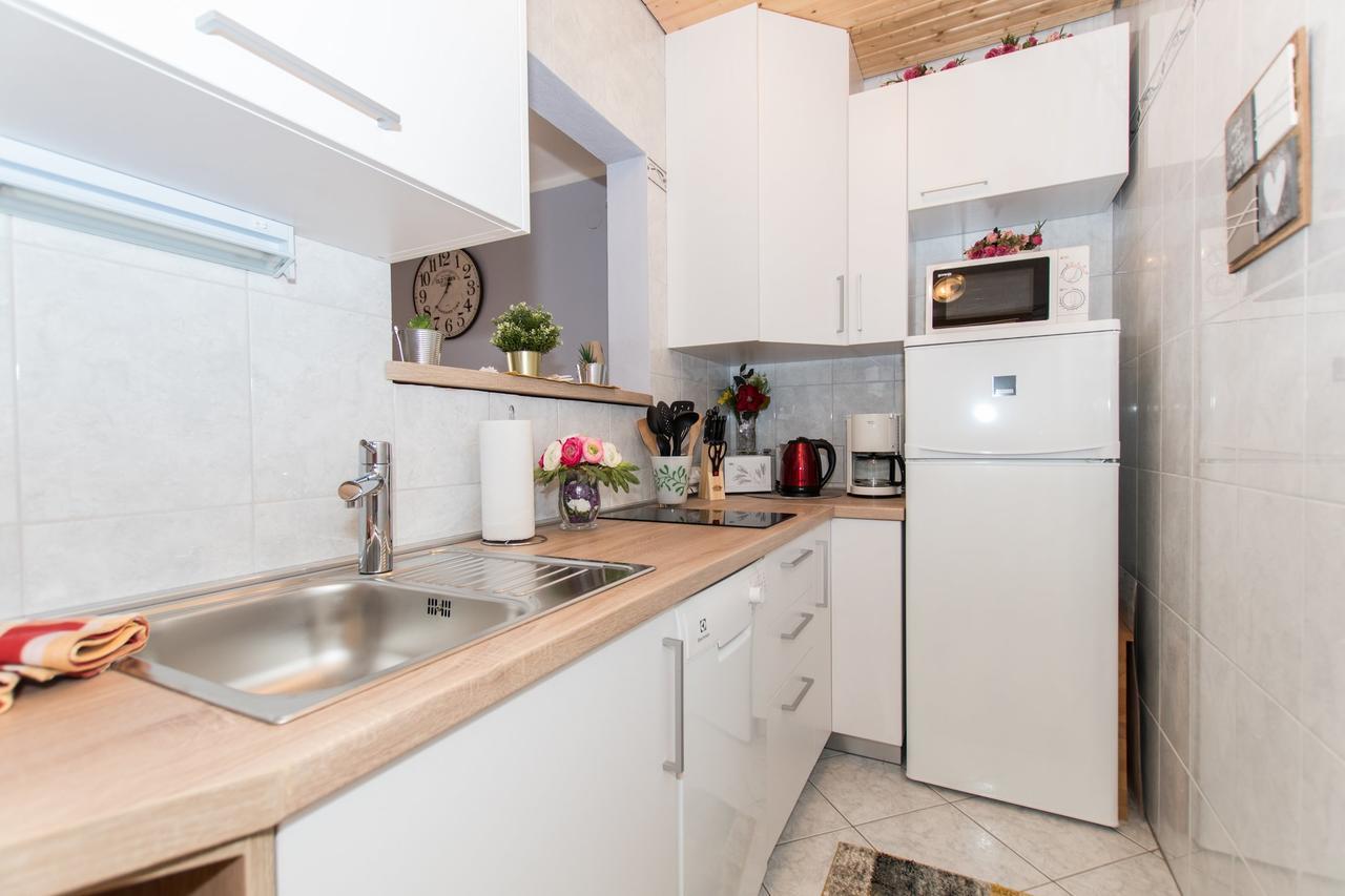 Seaview Apartment Slavica Brela Kültér fotó