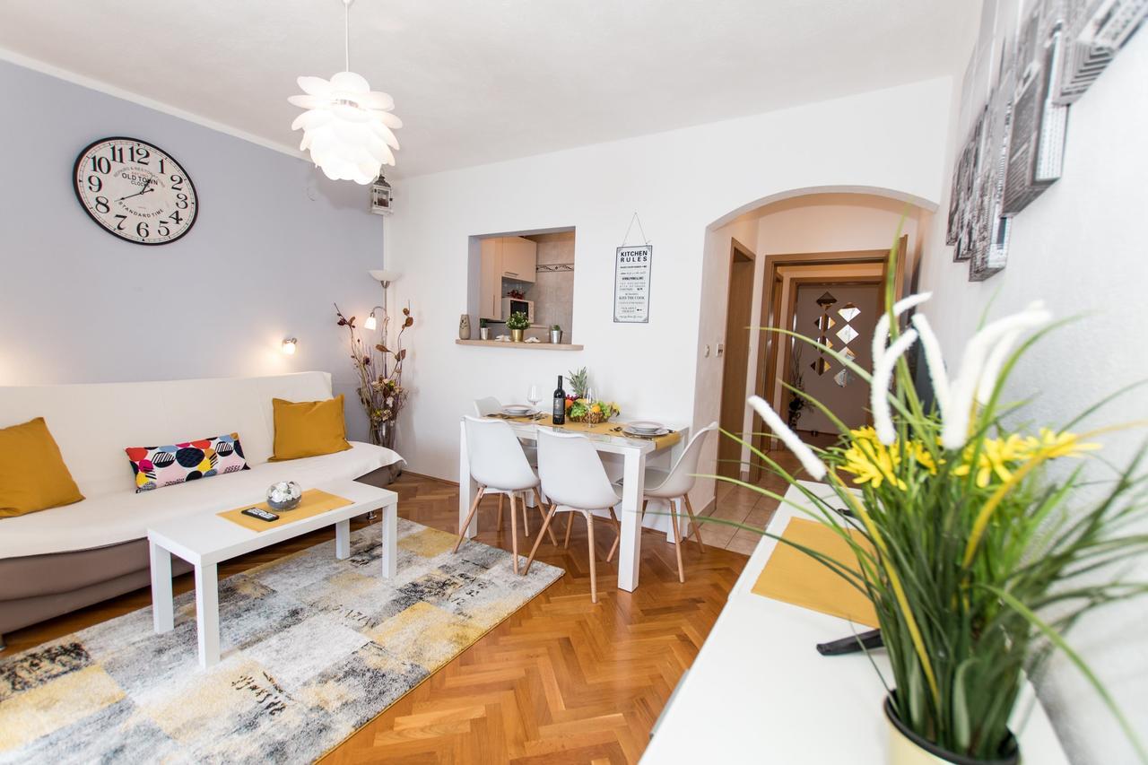 Seaview Apartment Slavica Brela Kültér fotó